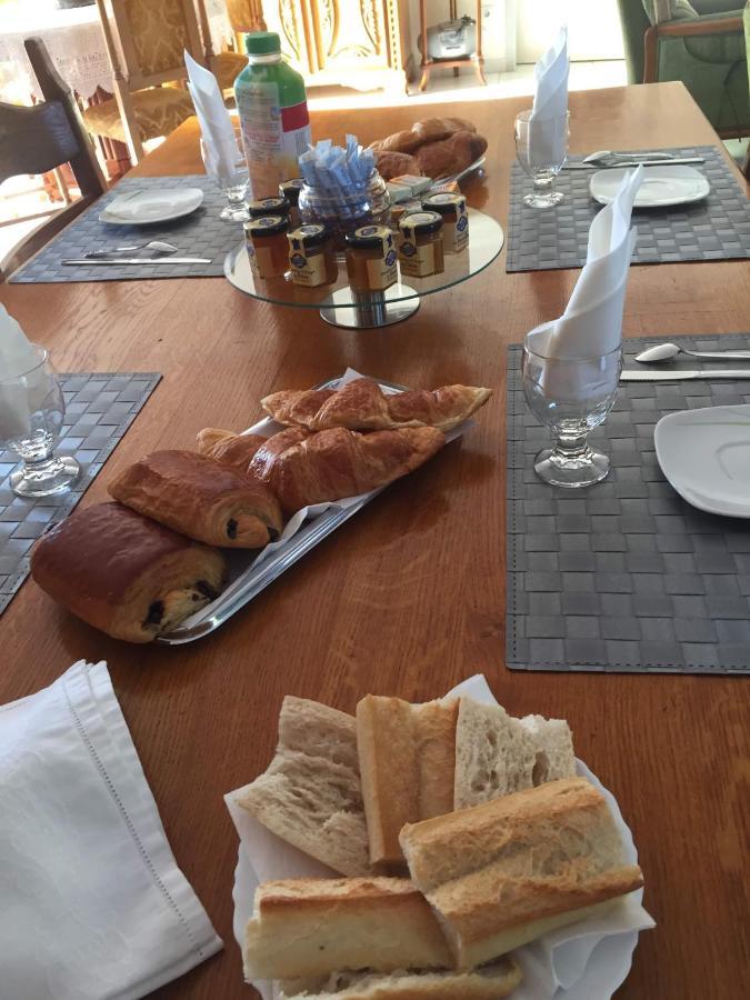 D'hotes Chez Coco Bed & Breakfast Saint-Georges-de-Reneins